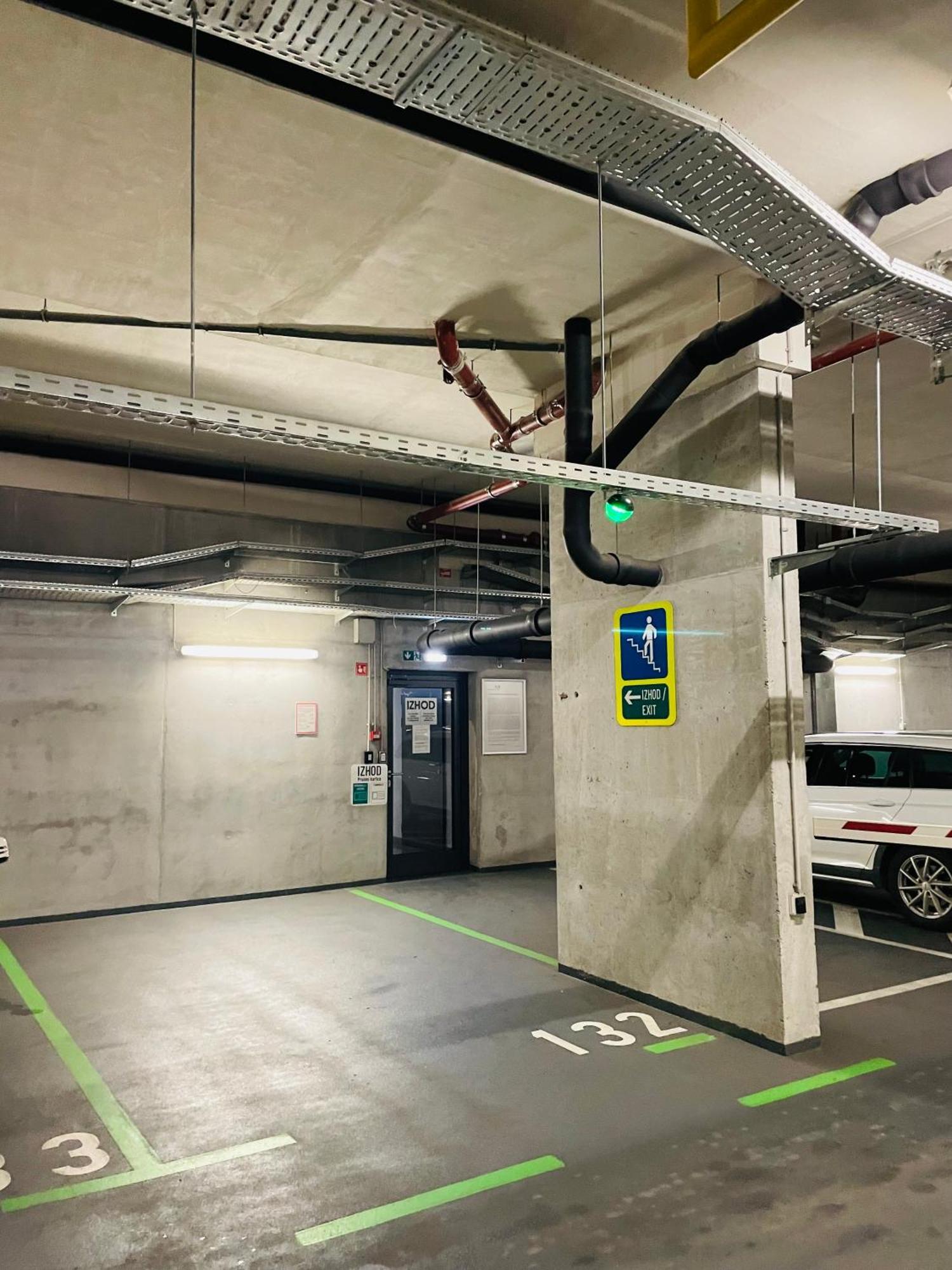 Finna New Apartment In Center Of Ljubljana Free Parking Ngoại thất bức ảnh